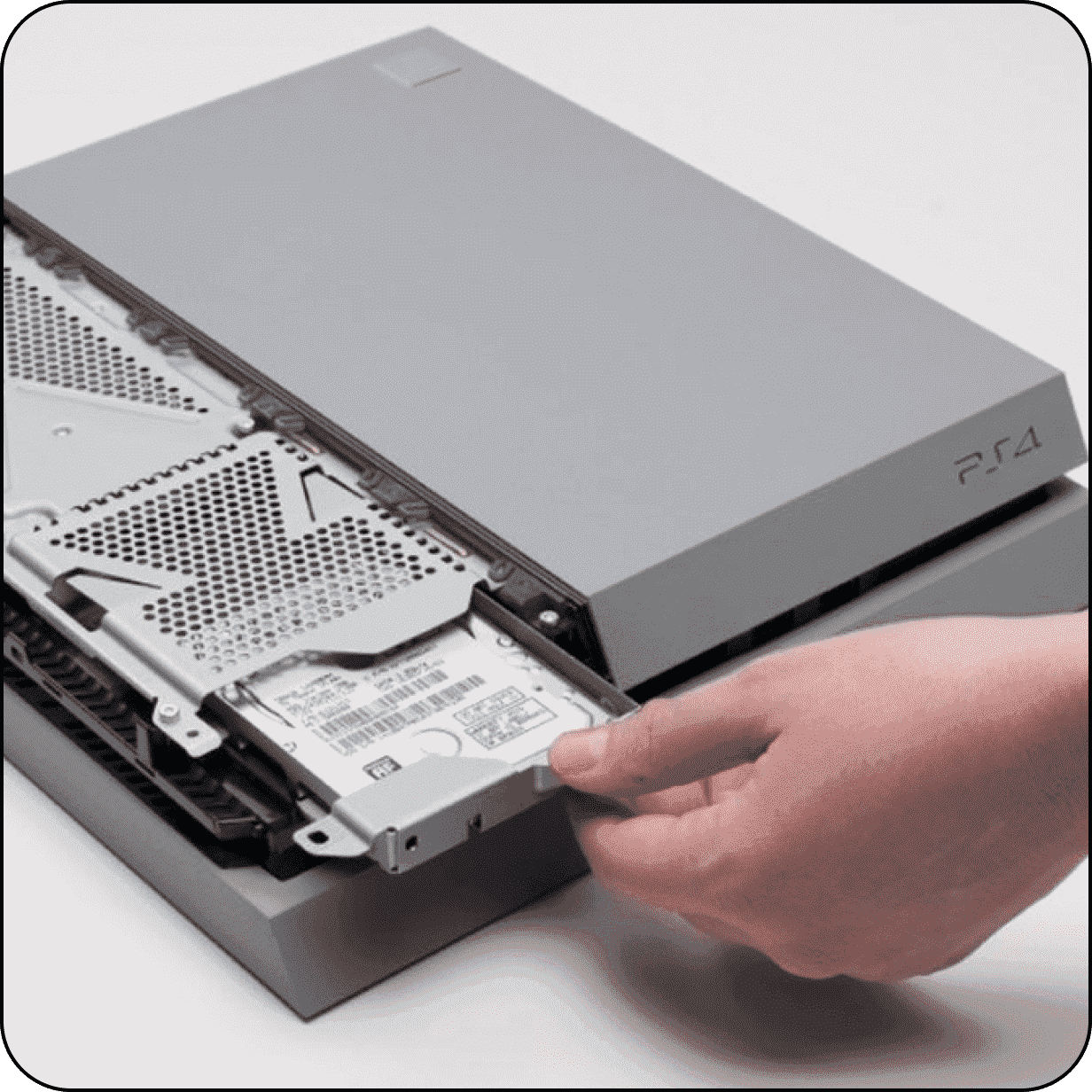 заміна жорсткого диску Sony Playstation 5